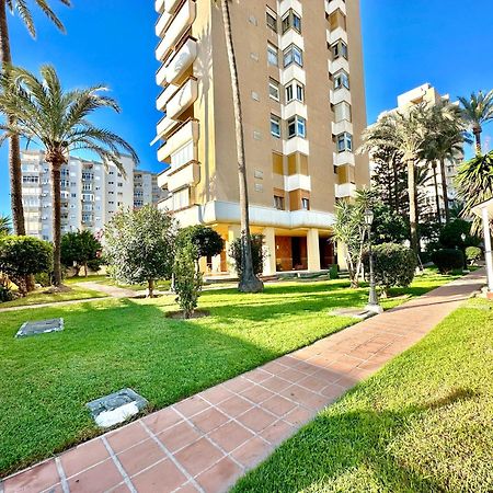 Gorgeous Apartment At The Sea In La Carihuela! Torremolinos Eksteriør billede