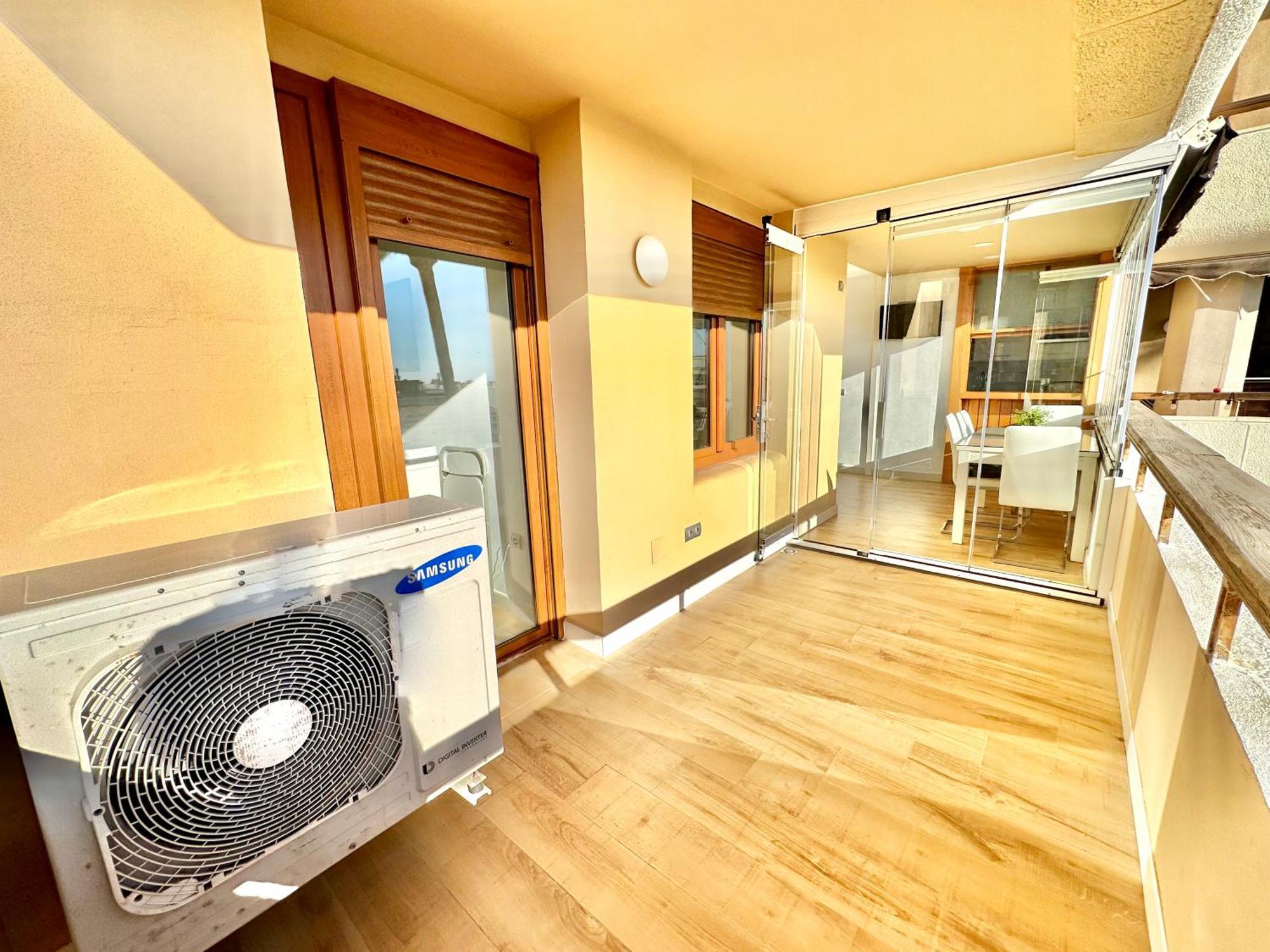 Gorgeous Apartment At The Sea In La Carihuela! Torremolinos Eksteriør billede