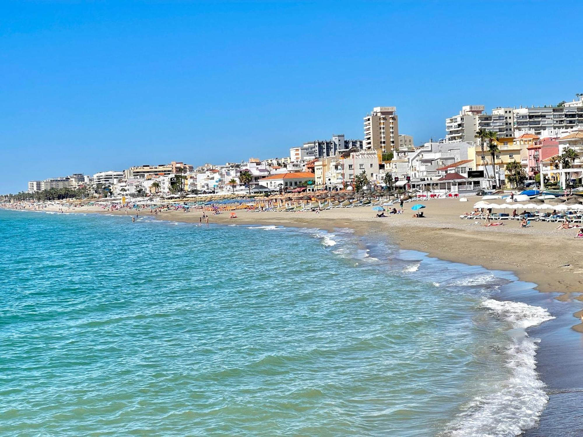 Gorgeous Apartment At The Sea In La Carihuela! Torremolinos Eksteriør billede