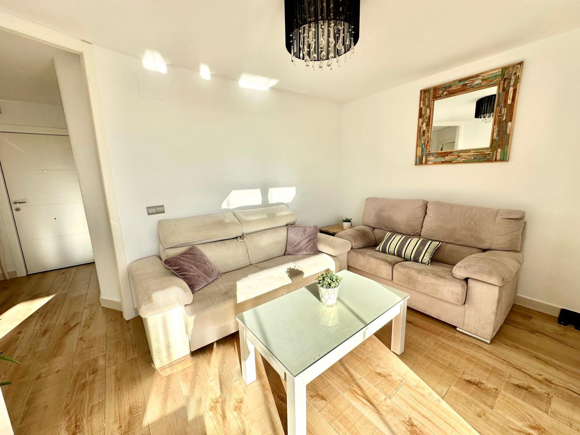 Gorgeous Apartment At The Sea In La Carihuela! Torremolinos Eksteriør billede