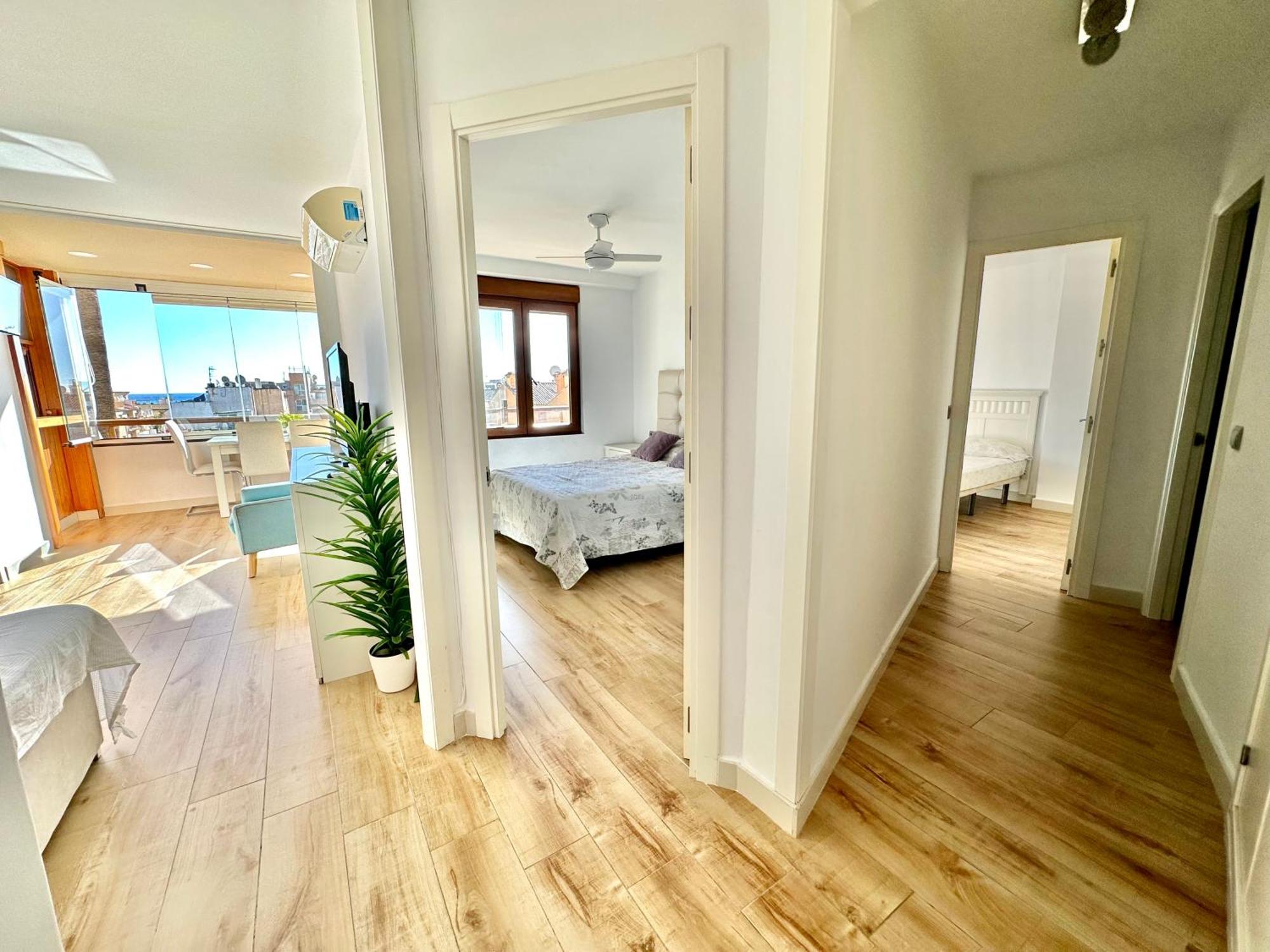 Gorgeous Apartment At The Sea In La Carihuela! Torremolinos Eksteriør billede
