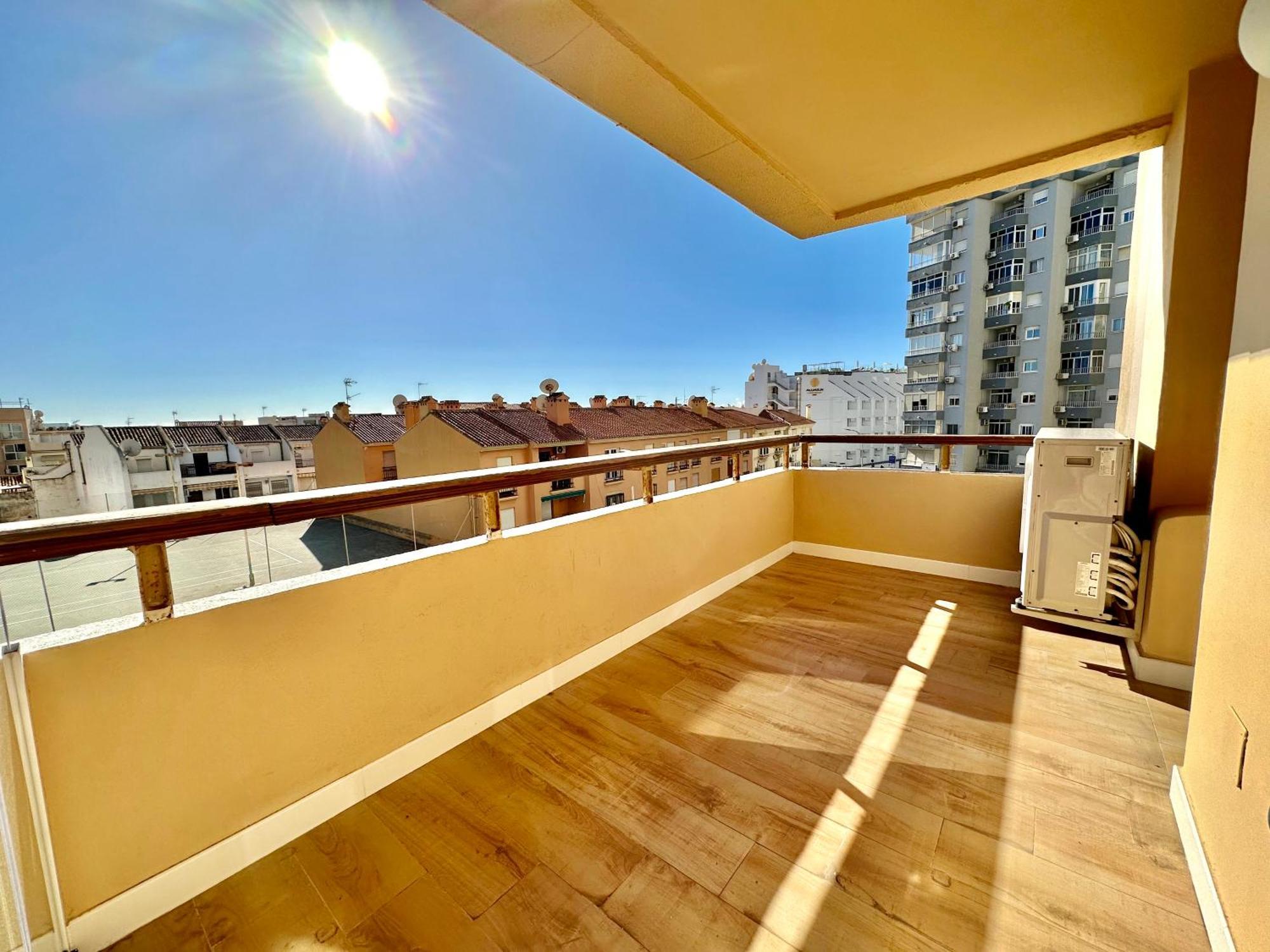Gorgeous Apartment At The Sea In La Carihuela! Torremolinos Eksteriør billede
