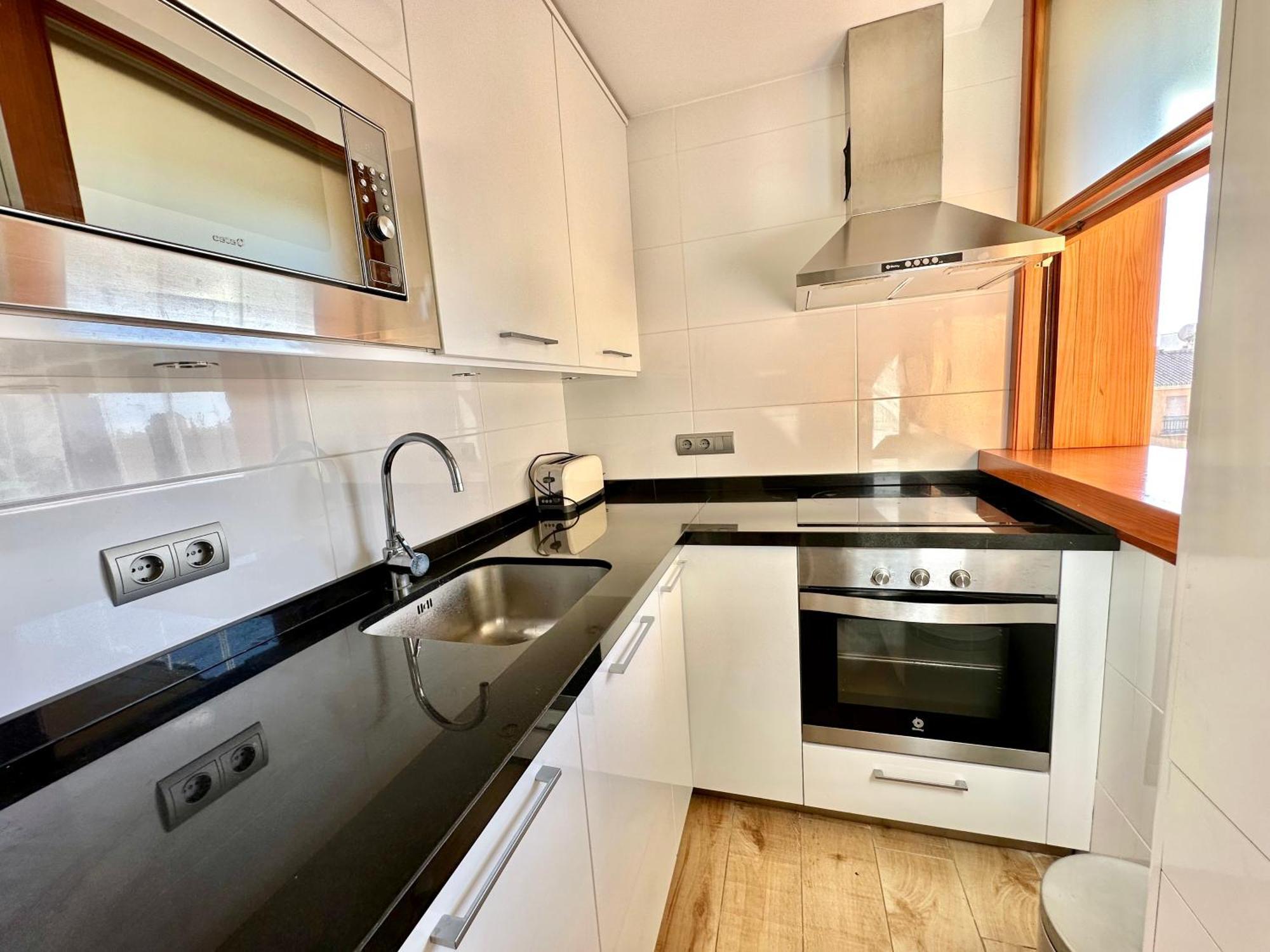 Gorgeous Apartment At The Sea In La Carihuela! Torremolinos Eksteriør billede