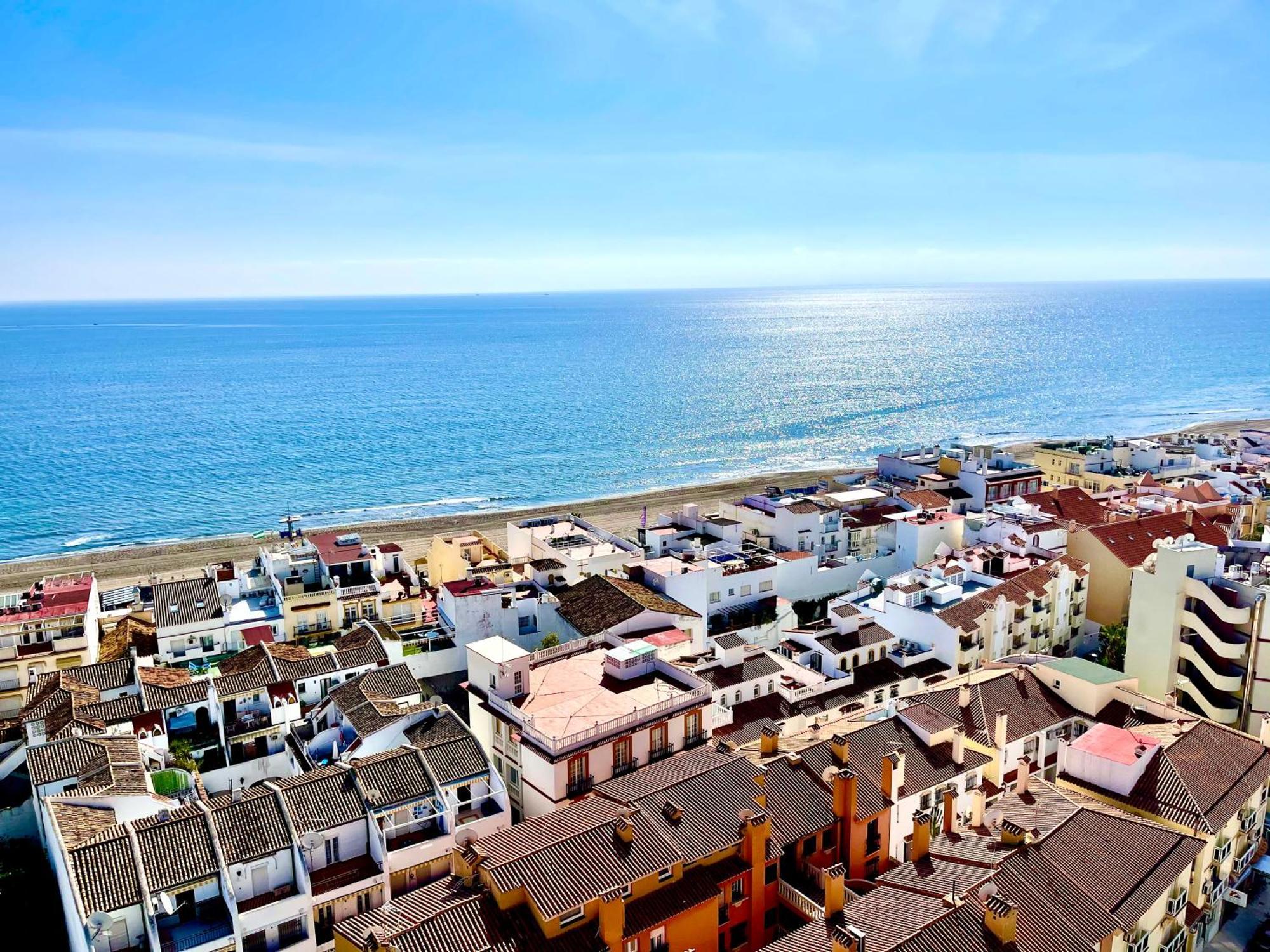 Gorgeous Apartment At The Sea In La Carihuela! Torremolinos Eksteriør billede